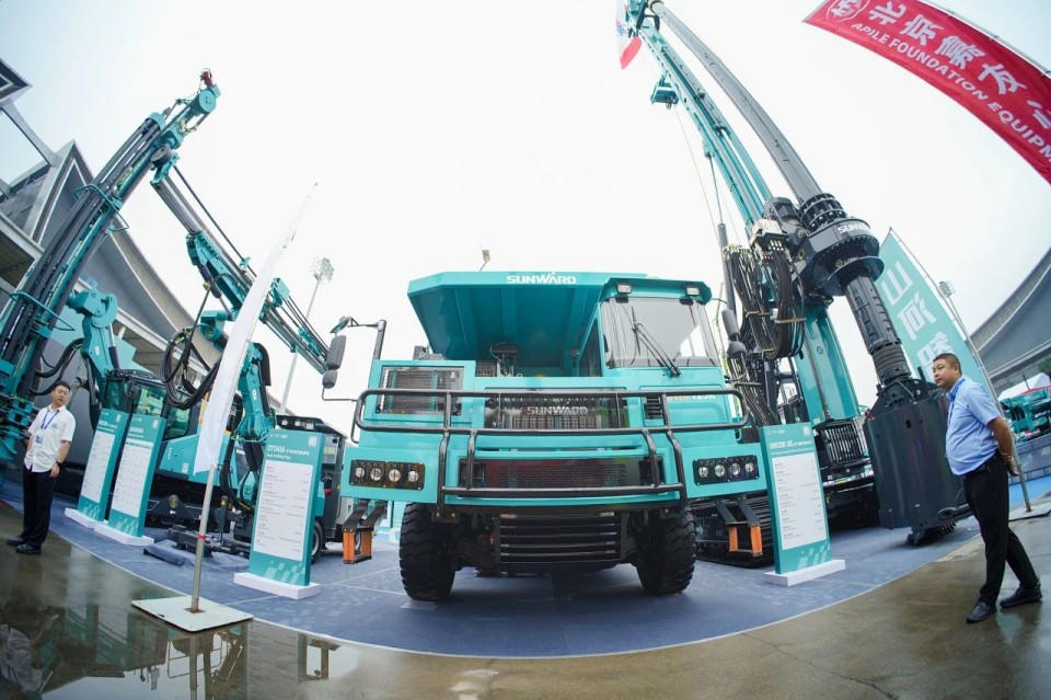 2025 CICEE | 山河智能實力閃耀2025長沙國際工程機(jī)械展